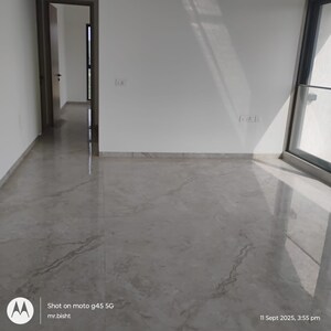 2 BHK Apartment For Sale in Viceroy Savana, Kandivali East