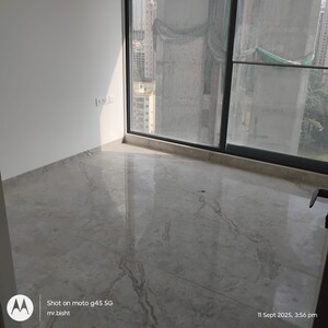 Room in 2 BHK Apartment at Viceroy Savana, Kandivali East – for Sale