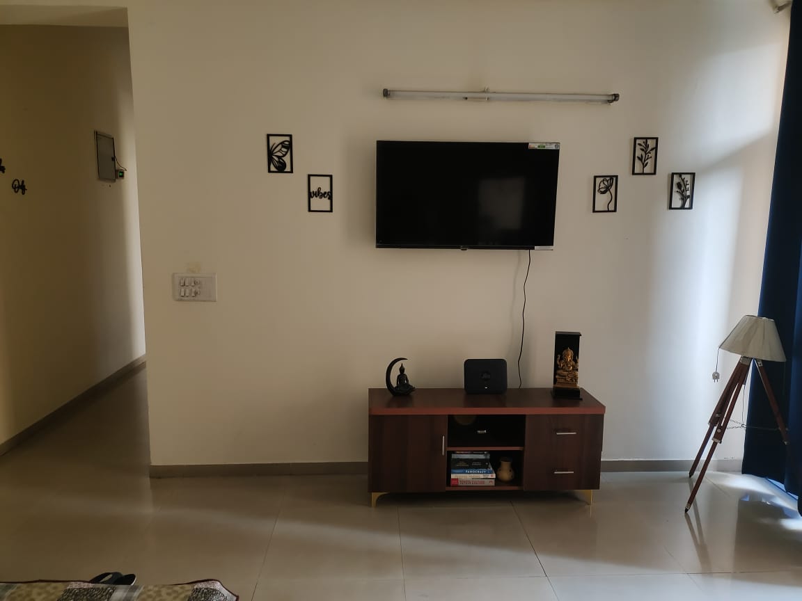 3 BHK 1370 Sq.Ft. Apartment in Mahagun Mywoods II