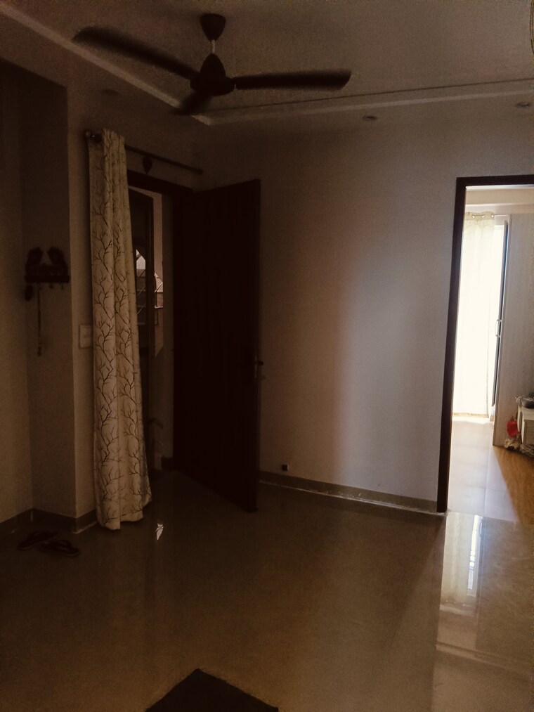 Room, dhakoli 3 Bedroom 1100 Sq.Ft. Builder Floor In Dhakoli Zirakpur 9173624