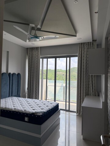 Bedroom in 3.5 BHK Apartment at Kalpataru Jade Residences, Baner – for Sale