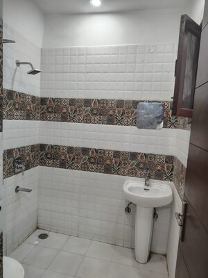 Bathroom in 3 BHK Builder Floor at Pir Machalla – for Sale