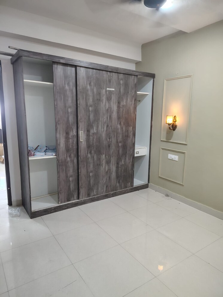 Room, pir machalla 3 Bedroom 1200 Sq.Ft. Builder Floor In Pir Machalla Zirakpur 9173767