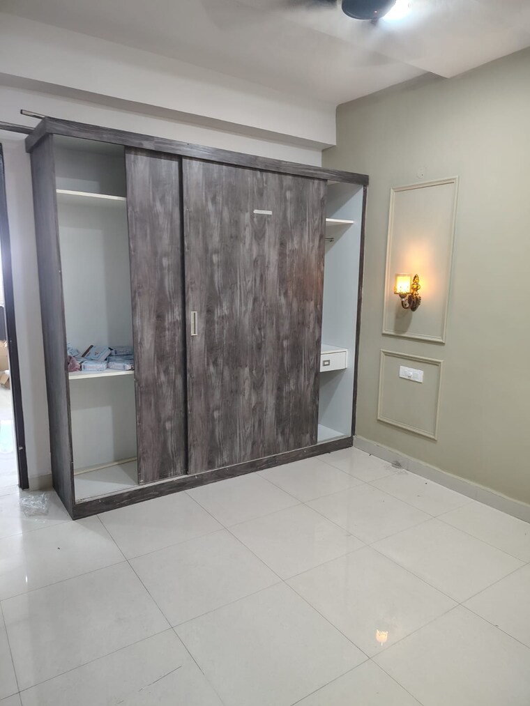 Room, pir machalla 3 Bedroom 1200 Sq.Ft. Builder Floor In Pir Machalla Zirakpur 9173767