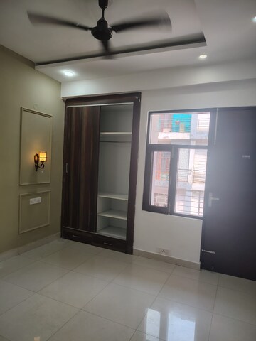  3 BHK Builder Floor at Pir Machalla – for Sale