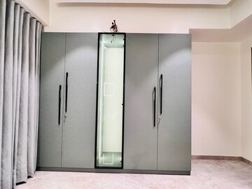 Room in 3 BHK Apartment at Navrangpura – for Rent