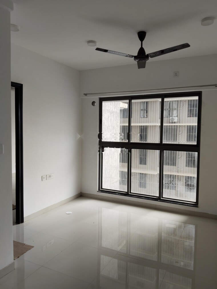 Room, uk-iridium 1 Bedroom 413 Sq.Ft. Apartment In Kandivali East Mumbai 9173894