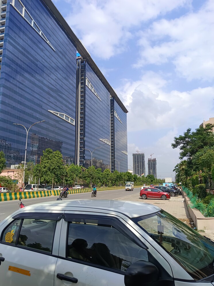 Exterior View, alphathum Commercial Office Space 1000 Sq.Ft. In Sector 90 Noida 9173979