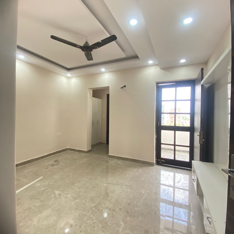 4 BHK + Pooja Room,Extra Room Apartment For Sale in Sector 85