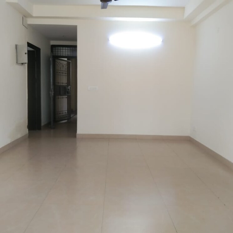 Room, gardenia-golf-city 3 Bedroom 1545 Sq.Ft. Apartment In Noida Central Noida 9174001