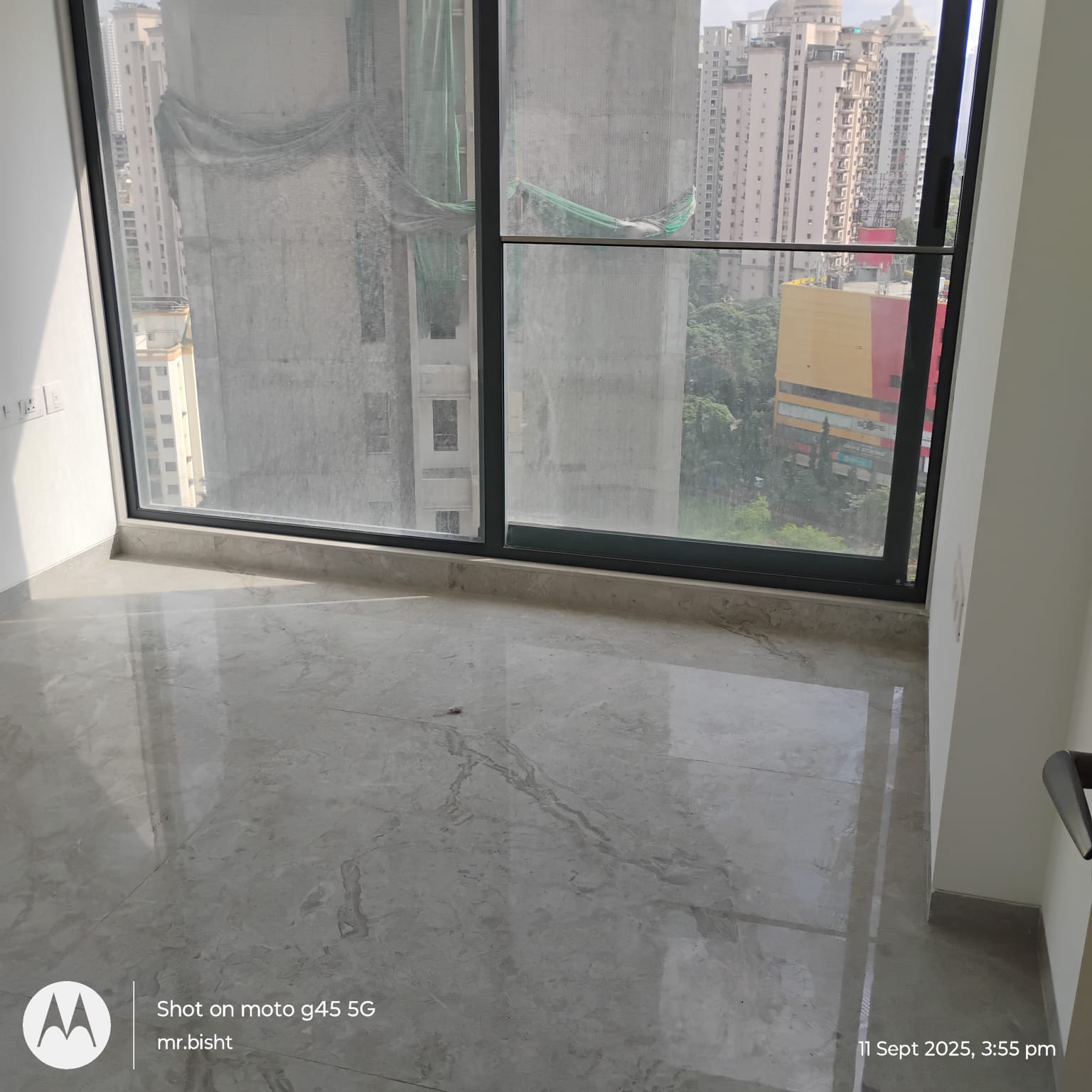 2 BHK 820 Sq.Ft. Apartment in Viceroy Savana