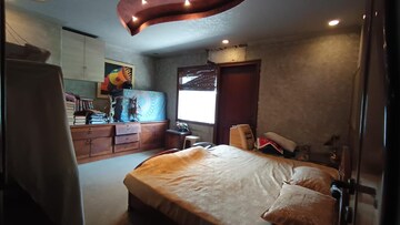 Bedroom in 3 BHK Builder Floor at Panchsheel Enclave – for Sale