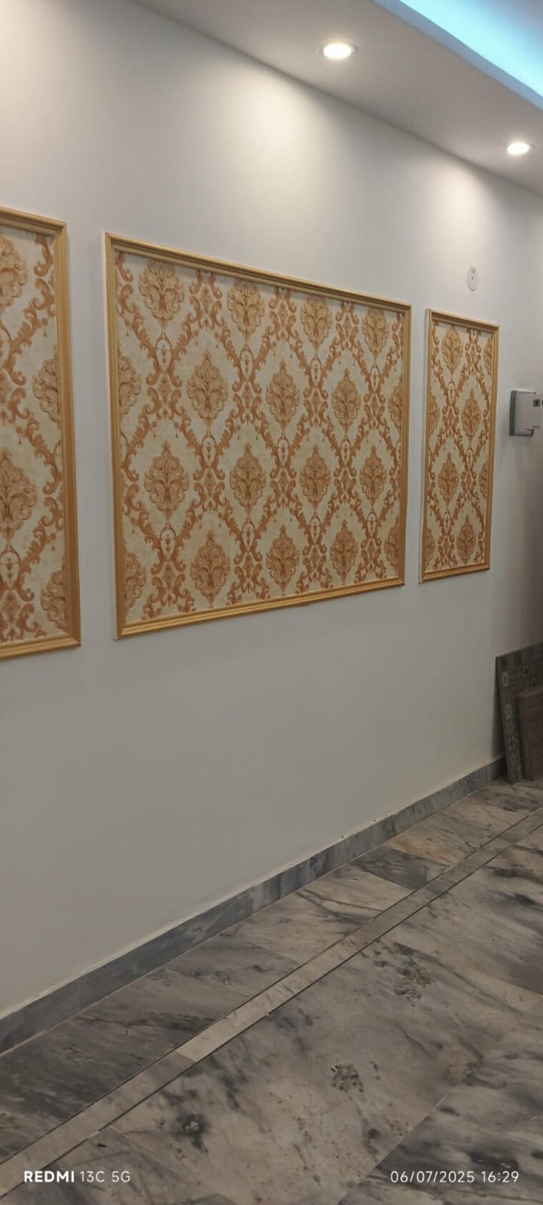 Room, shalimar garden 1 Bedroom 550 Sq.Ft. Apartment In Shalimar Garden Ghaziabad 9174072