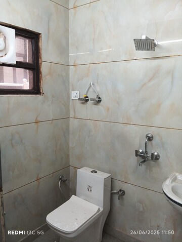 Bathroom in 3 BHK Apartment at Shalimar Garden – for Sale