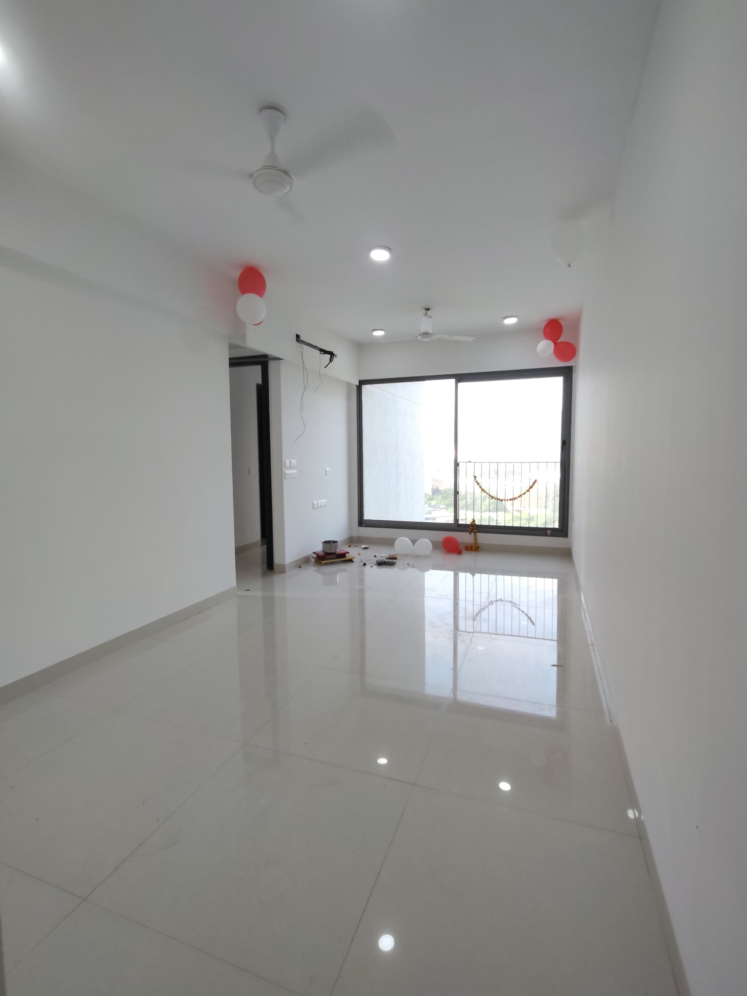 2 BHK + Extra Room Apartment For Rent in Sunteck City Avenue 4