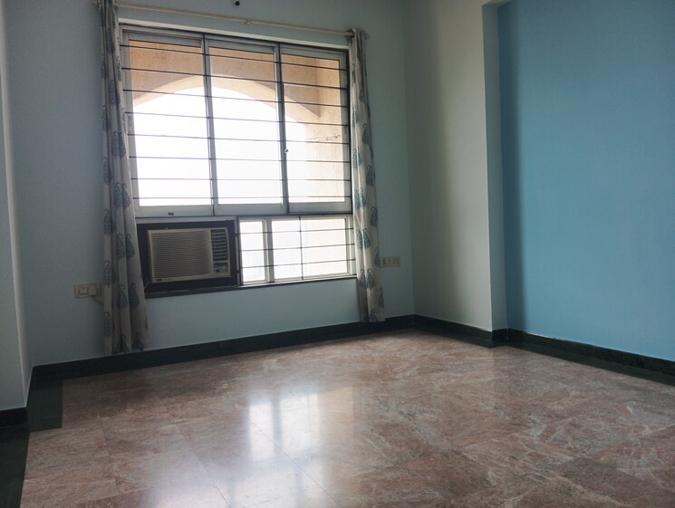 Room, hiranandani-meadows 2 Bedroom 750 Sq.Ft. Apartment In Manpada Thane 9174177