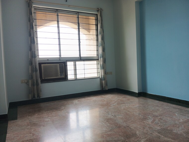 Room, hiranandani-meadows 2 Bedroom 750 Sq.Ft. Apartment In Manpada Thane 9174177