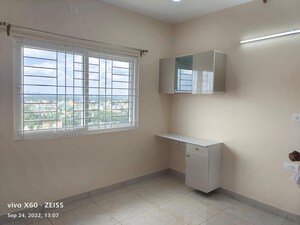 Room in 2 BHK Apartment at Prestige Park Square, Bannerghatta Road – for Sale