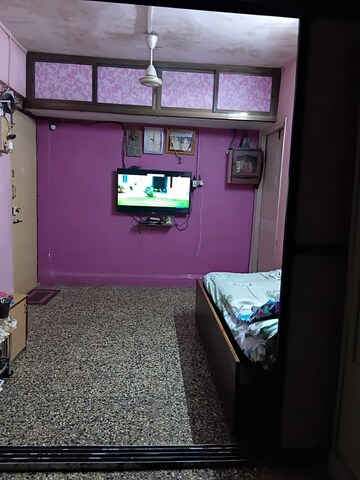 Bedroom in 1 RK Apartment at Shri Punit Nagar CHS, Borivali West – for Rent