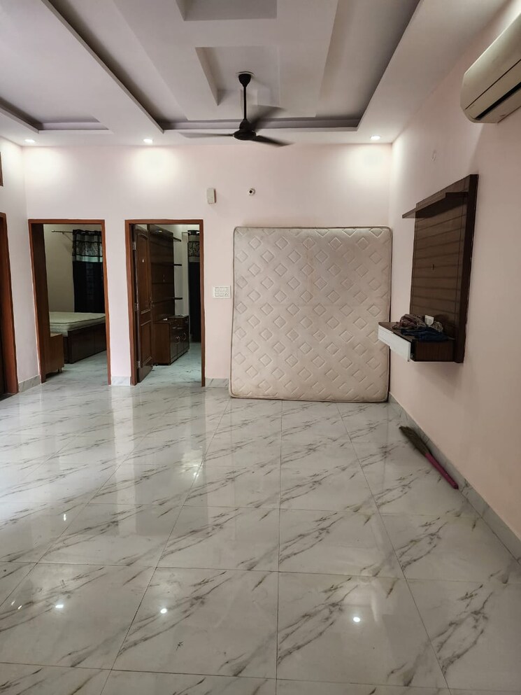 Room, aerocity 6 Bedroom 1125 Sq.Ft. Independent House In Aerocity Mohali 9174204