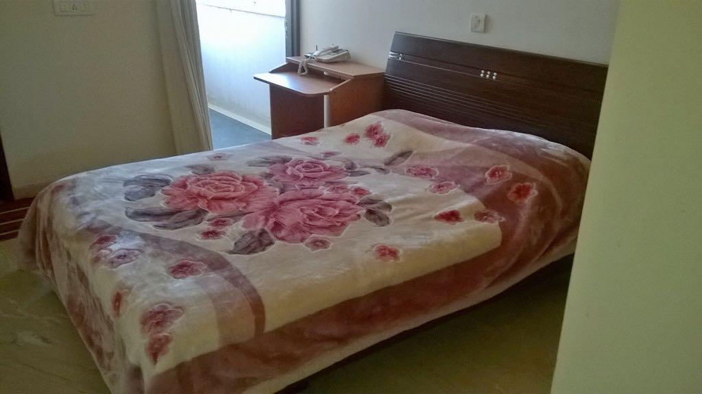 2 BHK + Pooja Room Builder Floor For Rent in Saket 
