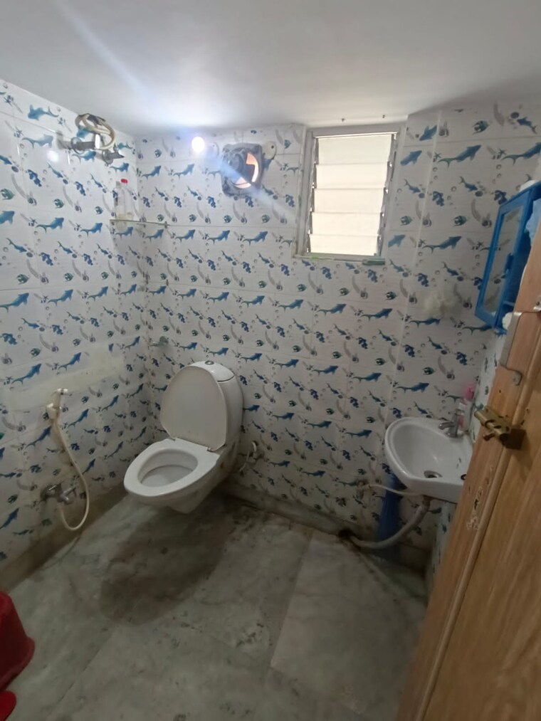 Bathroom, sirity 2 Bedroom 1189 Sq.Ft. Builder Floor In Sirity Kolkata 9174104