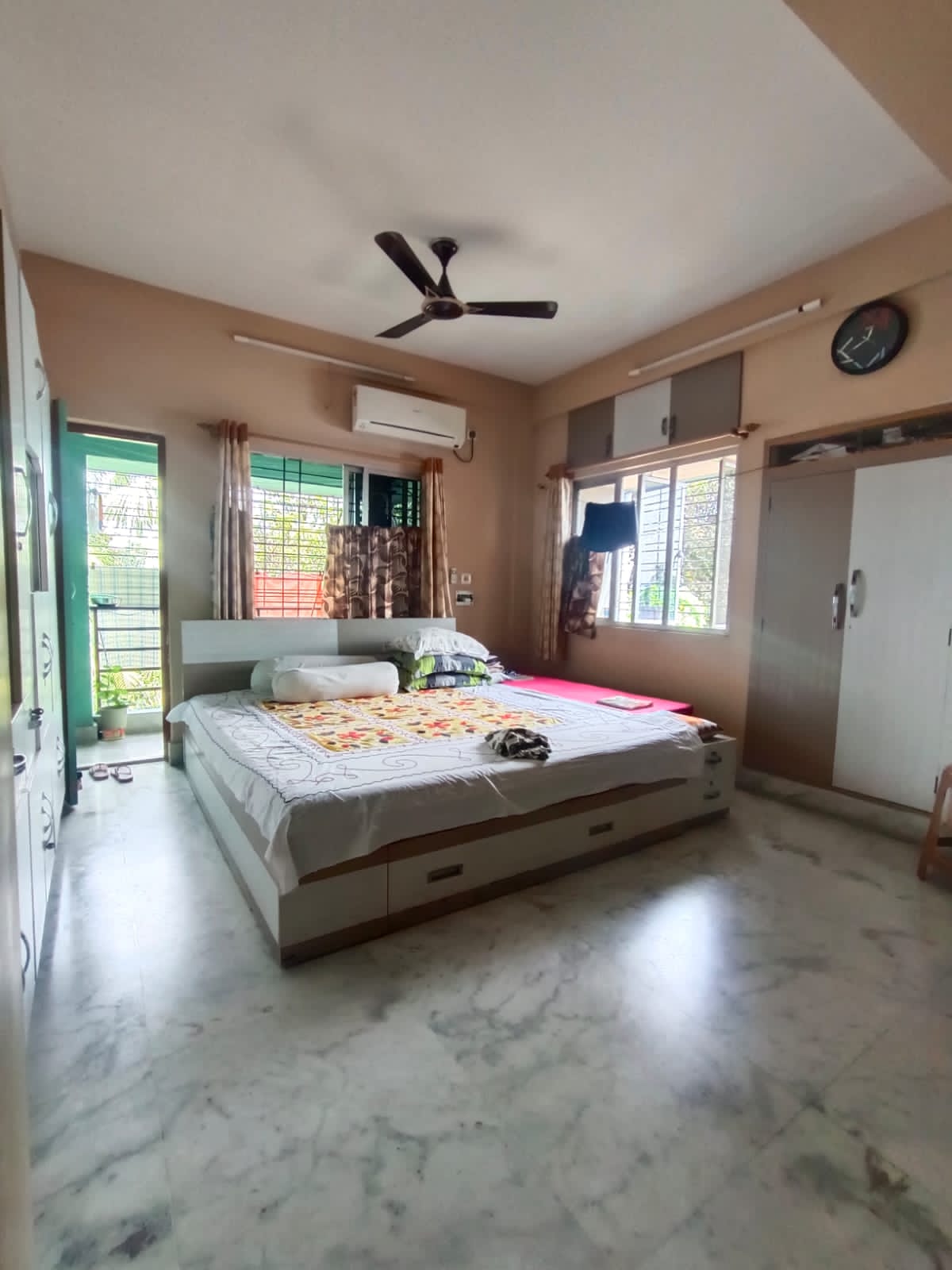 2 BHK Builder Floor For Sale in Sirity
