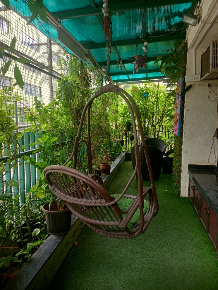 Balcony, lodha-iris 2 Bedroom 900 Sq.Ft. Apartment In Majiwada Thane 9174277