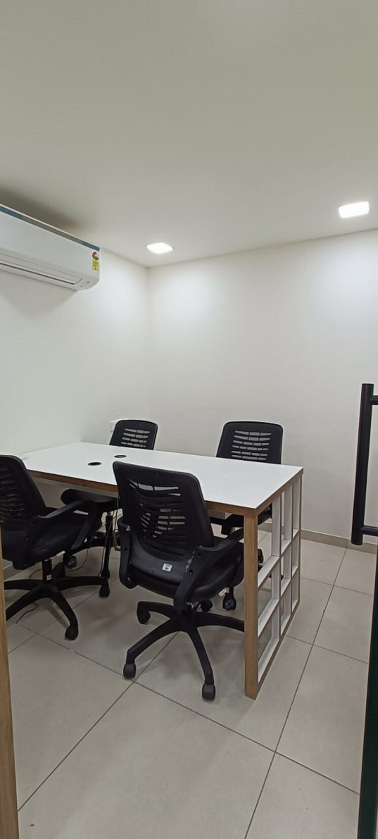 Team Area, shyamal Commercial Office Space 800 Sq.Ft. In Shyamal Ahmedabad 9174304