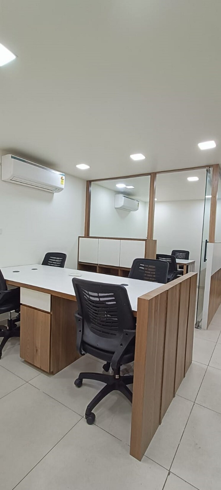 Team Area, shyamal Commercial Office Space 800 Sq.Ft. In Shyamal Ahmedabad 9174304