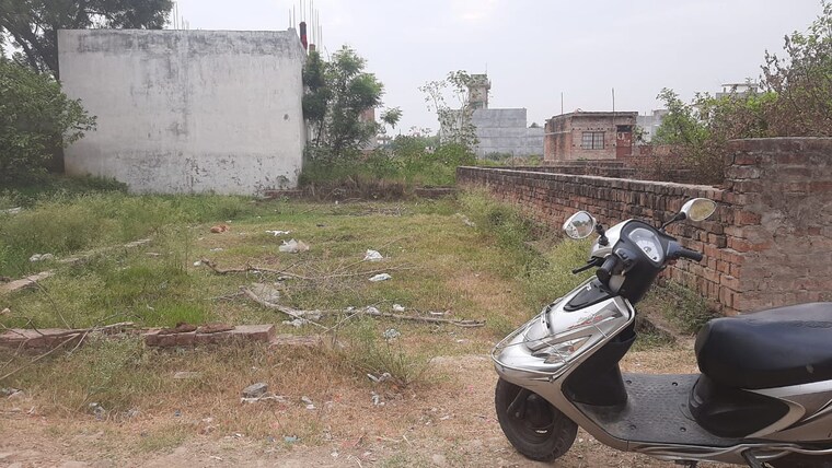  Parking, harahua  1000 Sq.Ft. Plot In Harahua Varanasi 9174308