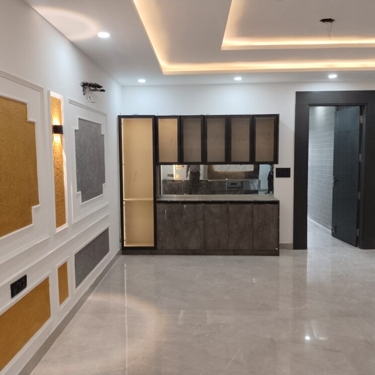 Living Room, sector 85 4 Bedroom 350 Sq.Yd. Builder Floor In Sector 85 Faridabad 9174343