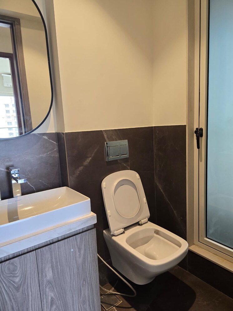 Bathroom, cassias-apartment 2 Bedroom 800 Sq.Ft. Apartment In Bandra West Mumbai 9174347