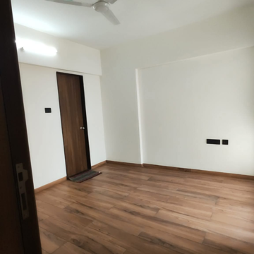 Room in 2 BHK Apartment at Krishna Amarillo, Bhagwan Nagar – for Rent