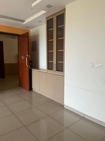 Lobby in 3 BHK Apartment at Prestige Royale Gardens, Gantiganahalli – for Rent