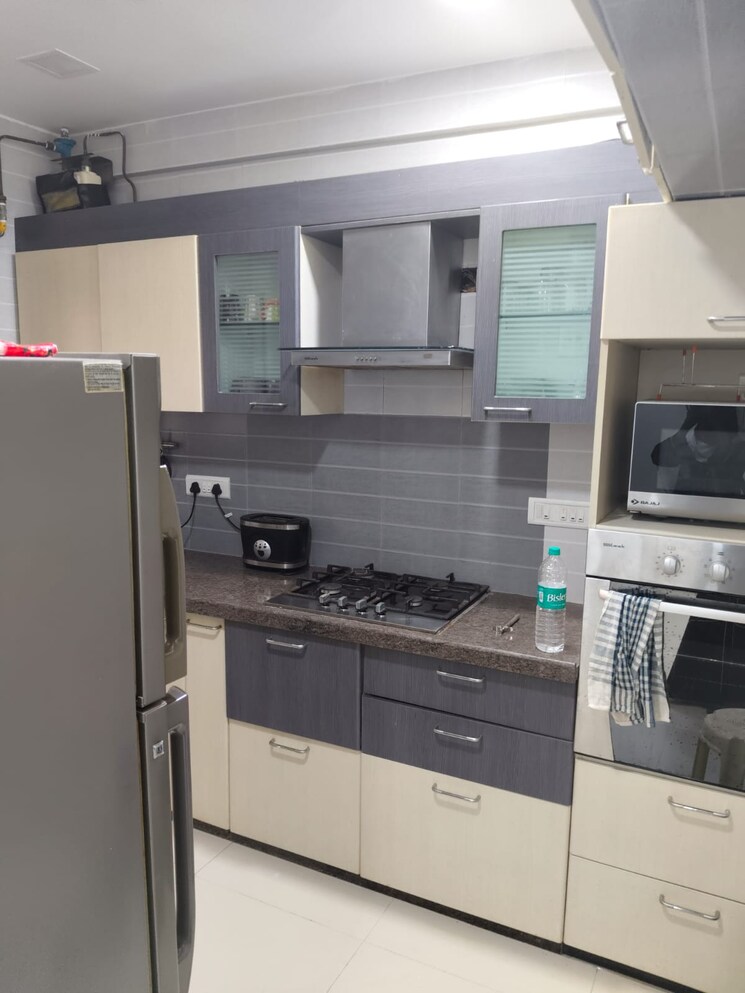 Kitchen, beach-heaven 2 Bedroom 1000 Sq.Ft. Apartment In Juhu Mumbai 9174475