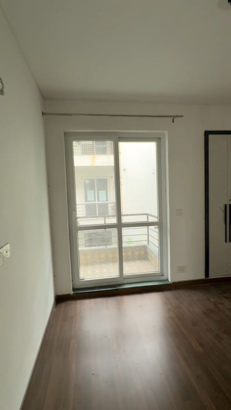 Room, bptp-parkland-pride 3 Bedroom 180 Sq.Yd. Builder Floor In Sector 77 Faridabad 9174506