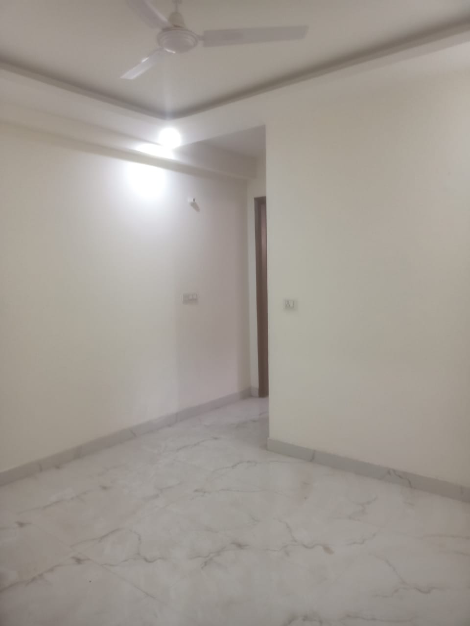 1 BHK Apartment For Sale in Vasant Kunj