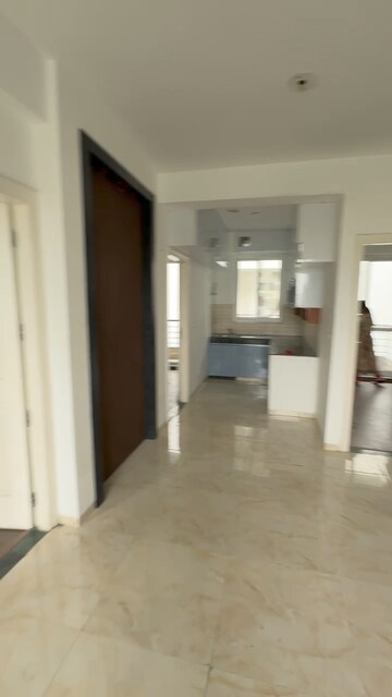 Building Lobby in 3 BHK Builder Floor at BPTP Parkland Pride, Sector 77 – for Rent