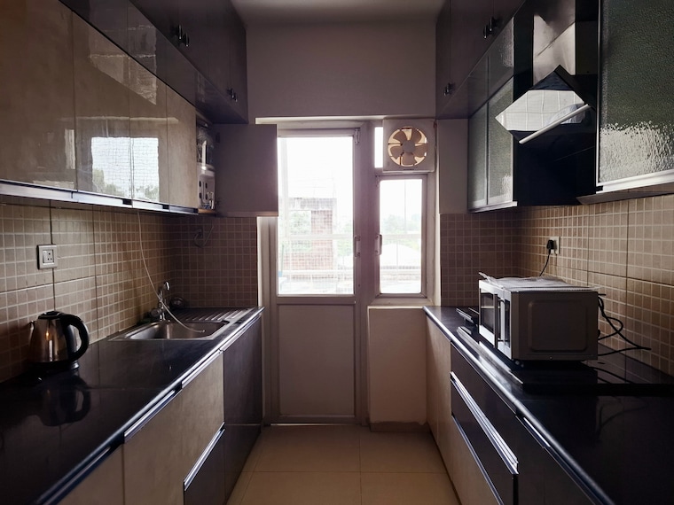 Kitchen, nitesh-columbus-square 3 Bedroom 1653 Sq.Ft. Apartment In Bellary Road Bangalore 9174540