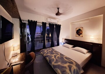 Bedroom in 3 BHK Apartment at Nitesh Columbus Square, Bellary Road – for Rent