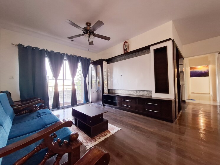 Living Room, nitesh-columbus-square 3 Bedroom 1653 Sq.Ft. Apartment In Bellary Road Bangalore 9174540