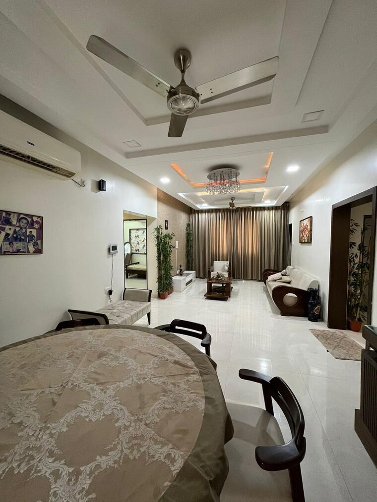 Team Area, lunkad-orchids 3 Bedroom 1500 Sq.Ft. Apartment In Viman Nagar Pune 9174359