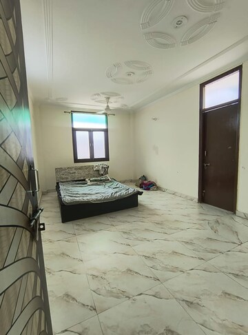 Kitchen in 2.5 BHK Builder Floor at Govindpuri – for Rent