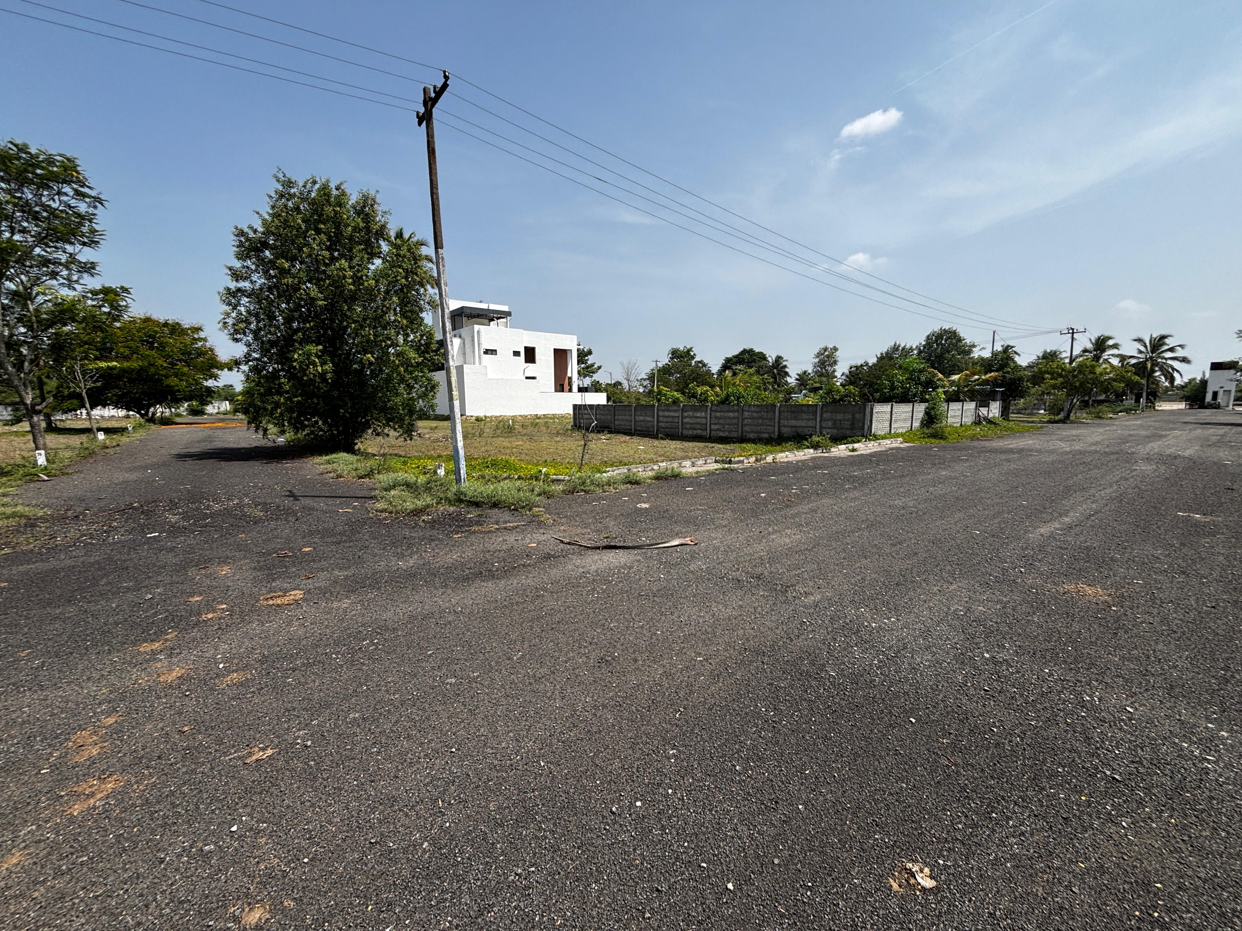 Plot For Sale in Abhimanyu Thaiyur Project