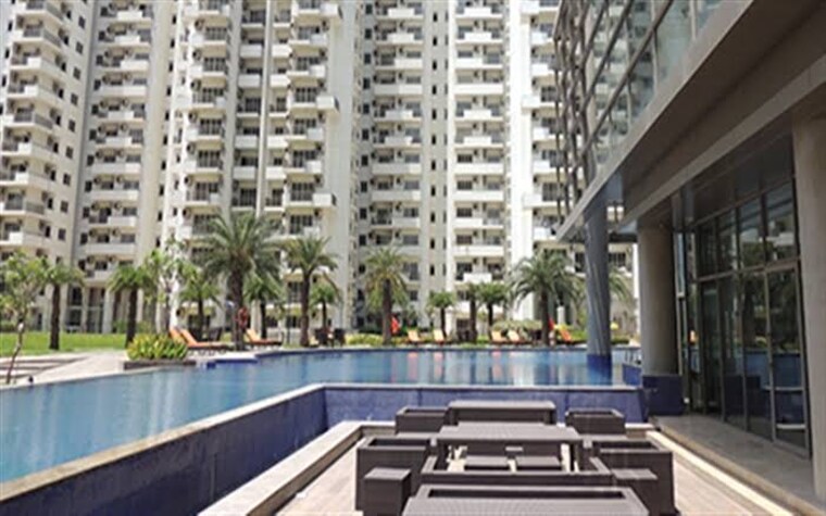 Exterior View, emaar-the-palm-drive-palm-studios 3 Bedroom 2213 Sq.Ft. Apartment In Sector 66 Gurgaon 9174561