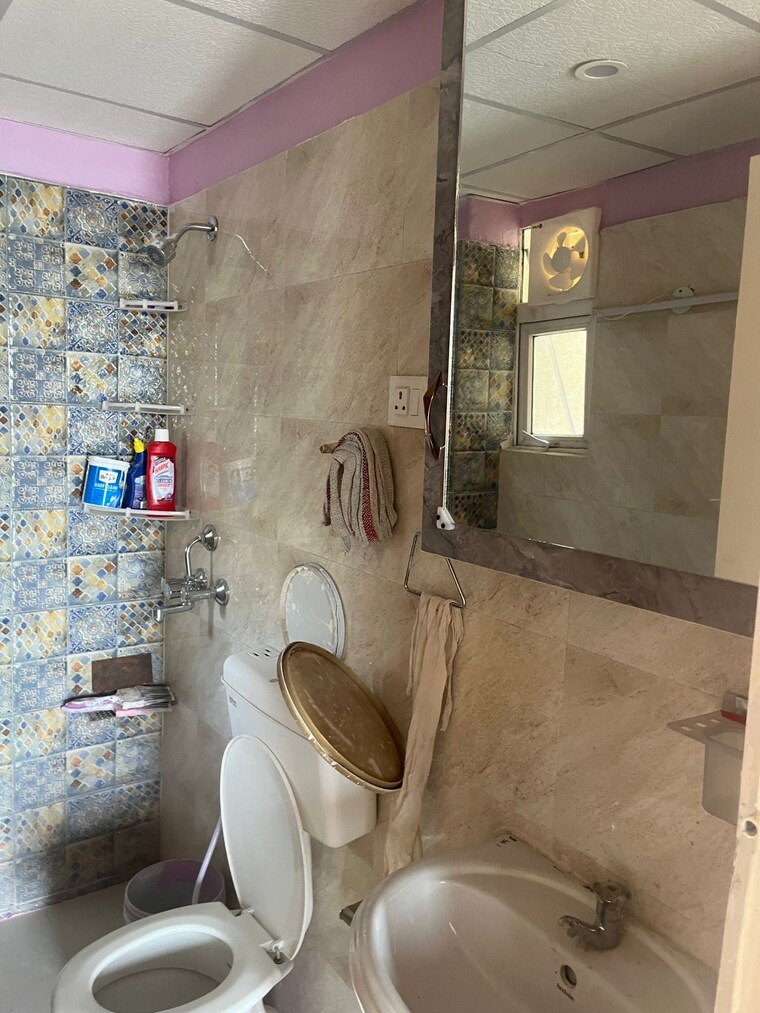Bathroom, signature-global-the-millennia 2 Bedroom 644 Sq.Ft. Apartment In Sector 37d Gurgaon 9174563