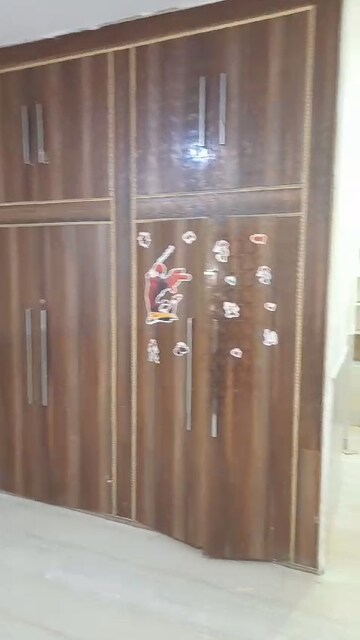 Building Lobby in 3 BHK Builder Floor at BPTP Parklands, Sector 76 – for Rent