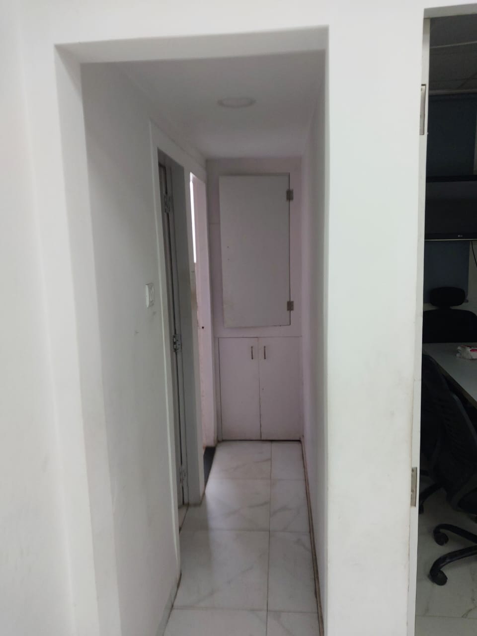 Office Space For Rent in Poonam Building