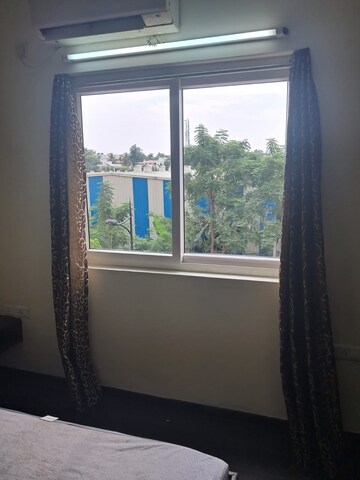 Room in 2 BHK Apartment at Ramky One North, Yelahanka – for Rent